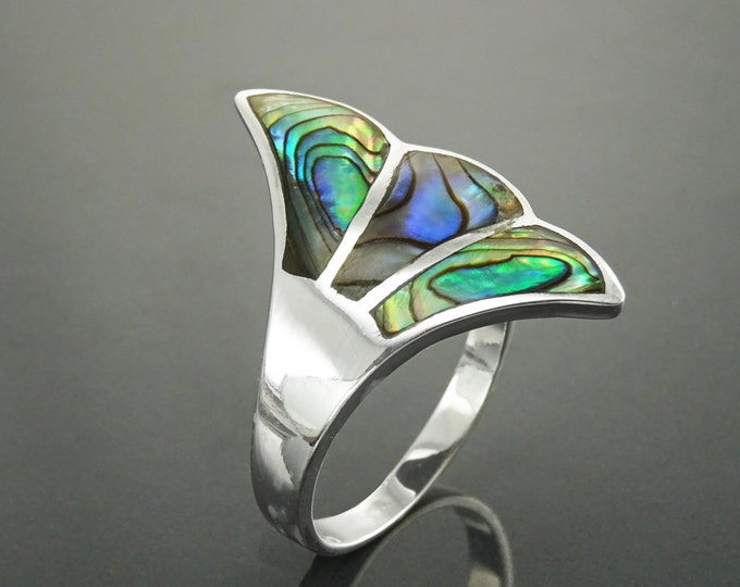 Paua Shell Fan Ring, Sterling Silver, Wave Stone Ring, Flat Abalone Jewelry, Unique Wing Feather Ring, Blue Green Rainbow Color, Art Nouveau