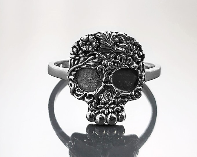Candy Skull Ring, Silver 925, Calavera flat Sugar Skull Head, Catrina del Dia de Los Muertos Jewelry, Mexican Day of the Dead Cranium
