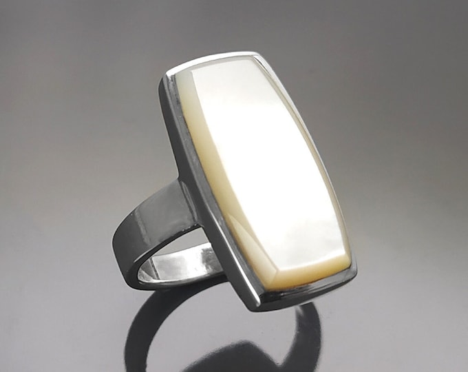 Rectangle ring, MOP Silver Ring, sterling silver ring set with a natural white mother-of-pearl MOP in a unique modern rectangle design