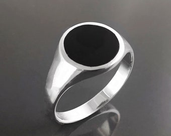 Round Signet Ring, Sterling Silver, Black Onyx Oval Signet Ring, Hipster Mens Ring, Christmas gift, Black Stone, Unisex Popular Ring, Pinky