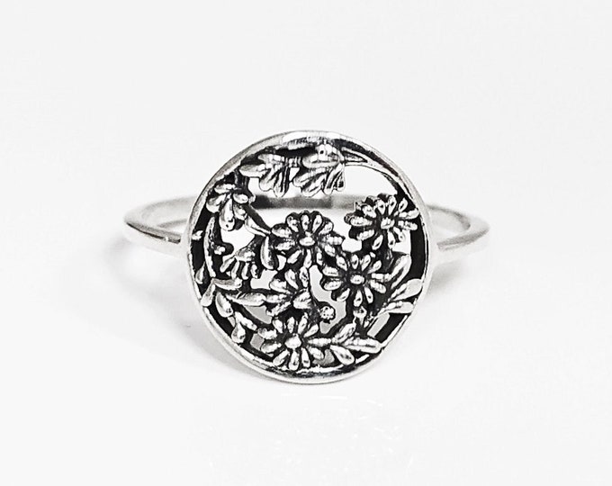 Daisy Ring, Sterling Silver, Daisies Pattern, Floral Jewelry, Flower Wreath Ring, Bouquet of Flowers Crown Ring, Spring Summer Jewelry