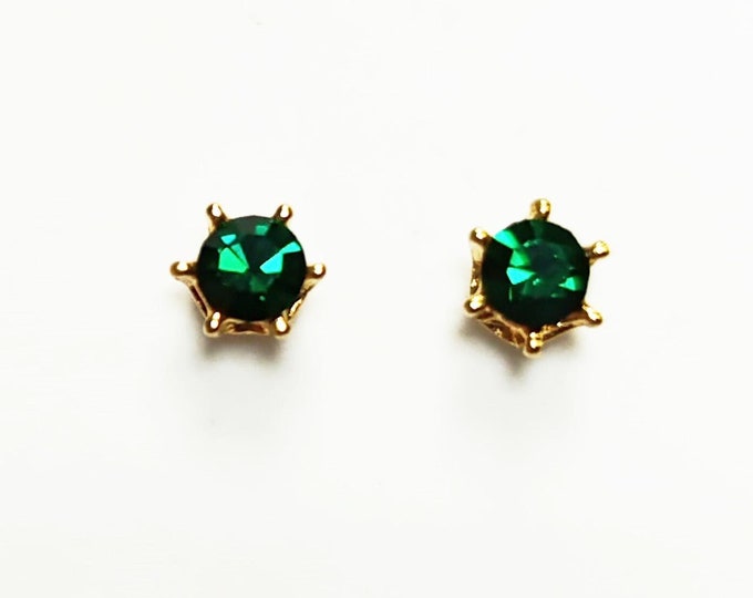 Emerald Stud Earrings by KRAMIKE • 18K Gold-Plated with Emerald Green Color Cz Stone • Everyday Jewelry • Minimalist 6-Prong Studs • KE037
