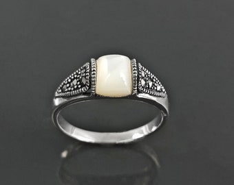 White Stones Jewelry