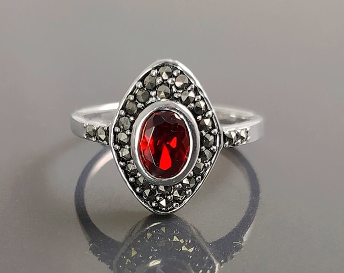 Garnet Marcassite Ring, Sterling Silver, Marquise Ring, Garnet Red Color Stone (Cz), Retro Stone Rings, Antique Jewelry, Women's Gifts