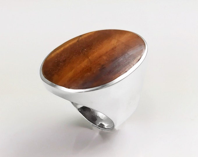 Tiger Eye Ring, Sterling Silver, Tawny Brown Tigers Eye, fawn color Stone, Original Oval Form Jewelry, Unique Unisex Statement Modern Ring