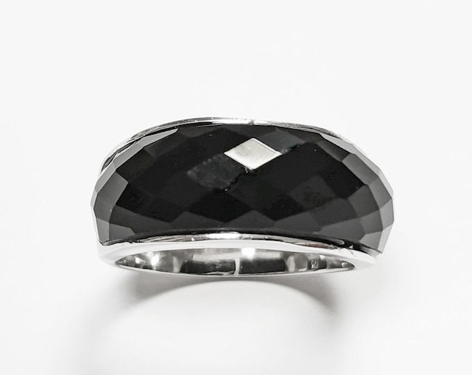 Faceted Onyx Ring by KRAMIKE • Sterling Silver • Modern & Elegant Black Stone Band • Perfect for a Sophisticated Look • Gift for Her • KR030