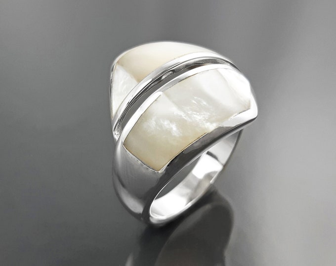 Bypass Ring, Sterling Silver, Shell Pearl Gemstone Crossing Ring, Designer, Geometric Flat Stone Ring, Square Modern Jewelry, Unique Ring