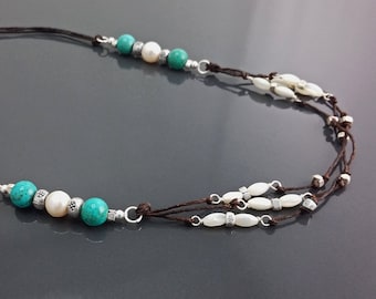 Collana turchese, Argento sterling, Pelle marrone, Collana di pietra turchese, Perla di conchiglia bianca, Perla di conchiglia di madreperla, Etnico Boho