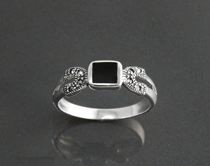 Vintage Band Ring, Sterling Silver, Dainty Square Black Onyx Gemstone, Small Stone, Marcasites Ring, Antique Art Deco Retro Inspired Jewelry