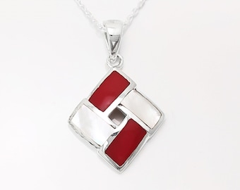 Pendentif bicolore rouge, argent 925, mosaïque ovale de pierre rouge et nacre blanche, bijou Pierres géométrique modernes à carreaux