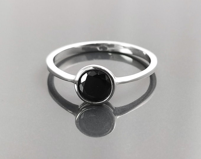 Black Solitaire Ring, Sterling Silver, Comfortable Low Closed Setting Single Black Cz Round Stone , Minimalist Promise Solitaire Jewelry