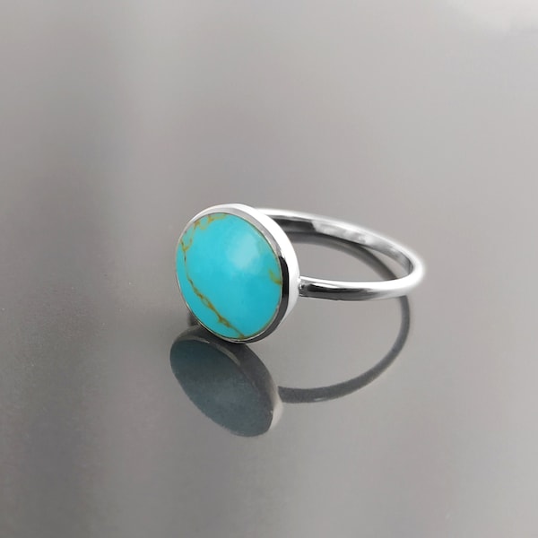 Blue Turquoise Ring, Silver 925, Small Round flat Stone, Geometric Simple Turquoise Jewelry, Dainty Modern Stacking Minimalist Ring