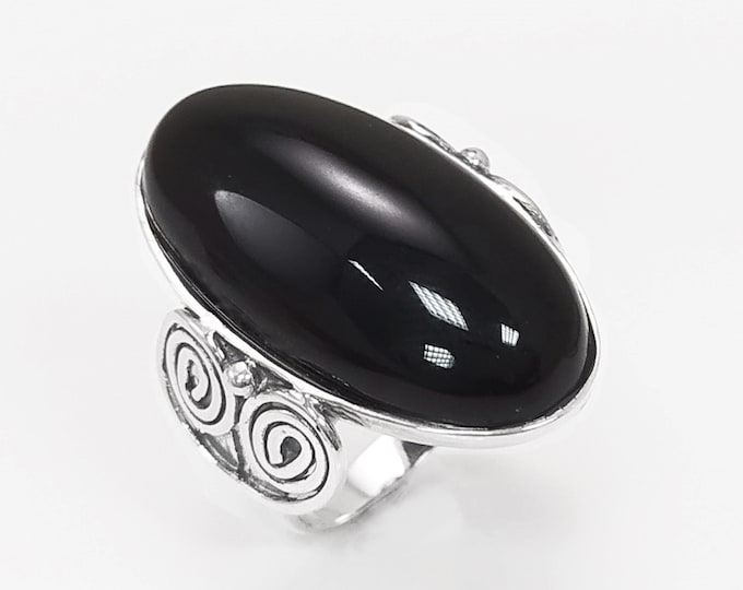ONYX GEMSTONE Statement Ring, Sterling Silver Black Onyx Stone, Vintage Lace Design, Victorian Jewelry, Long Oval gemstone, Oval Onyx RING.