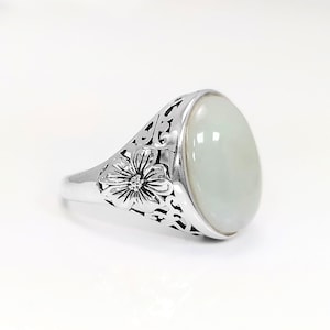 NATURAL Green Jade Ring, 925 Sterling Silver, GENUINE Jade Gemstone Jewelry, Vintage Hipster Intricate Filigree Shank Design