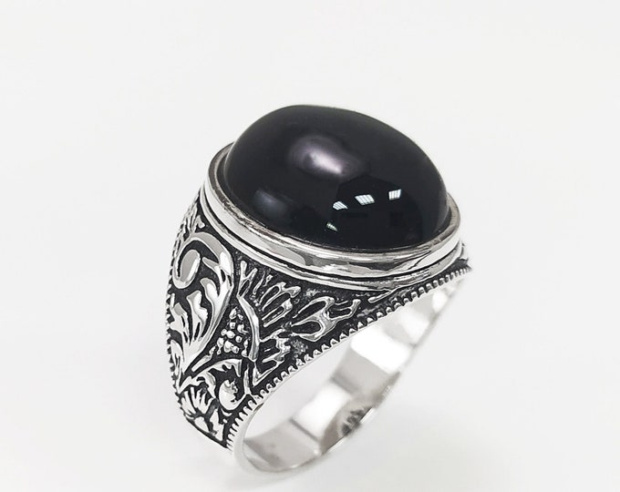 Hipster Tribal Ring, Sterling Silver, Baroque Vintage Ring, Oval Stone Ring, Engraved Medieval Ring, Unisex Gothic Pirate jewelry
