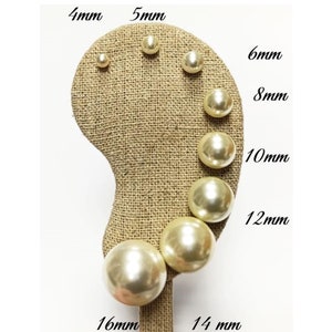 Orecchini a bottone di perle, placcati in oro, perle di conchiglia bianche, classici, 4, 5, 6, 7, 8, 10, 12, 14 o 16 mm, ideali per matrimoni o per l'uso quotidiano