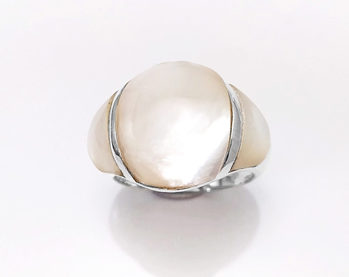 White Band Ring - Sterling Silver - Dome Ring - Mother of Pearl Shell - Gemstone Ring - Modern Stone Ring -  shabby chic ring - Boho Ring
