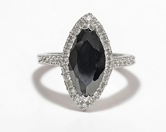 Black Marquise Ring, Sterling Silver, Black and White Lab Diamonds simulant (CZ), Engagement Ring, Modern Marquise Ring, Valentines Day Gift