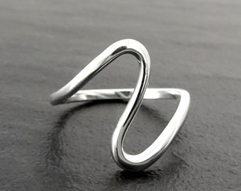 Large Wave Ring - Sterling Silver - Wavy Large Ring - Popular Ring - Curved Ring - Zigzag Ring - Heart Beat Ring - Infinity Ring - Z ring