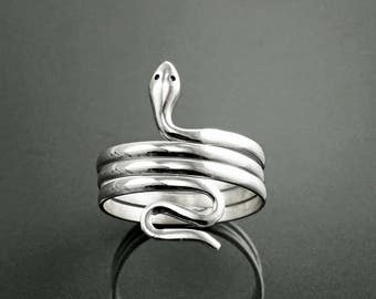 Anillo de bobina de serpiente, plata de ley, anillo de serpientes enrolladas grandes, anillo de puño espiral, anillo de envoltura ancha, joyería reptil envuelta, anillo de reptil grande
