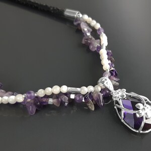 Collier Améthyste , Cuir, Galuchat, Torque, Perles, Nacre, Fleur, Zirconia, Bohème, Pendentif Améthyste, Violet, Collier Argent image 3