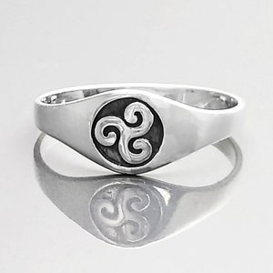 Bague Bretonne En Argent - Taille 56 - Occasion - Style Ethnique