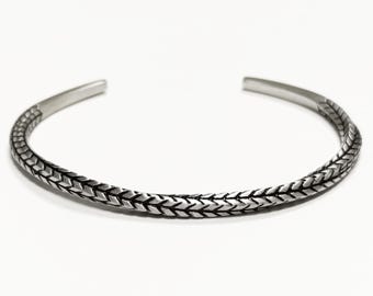 Jonc torsadé • Acier inoxydable • Bracelet Rigide Manchette moderne • Bijou unisexe minimaliste tressé fin léger • Cadeau pour elle ou lui