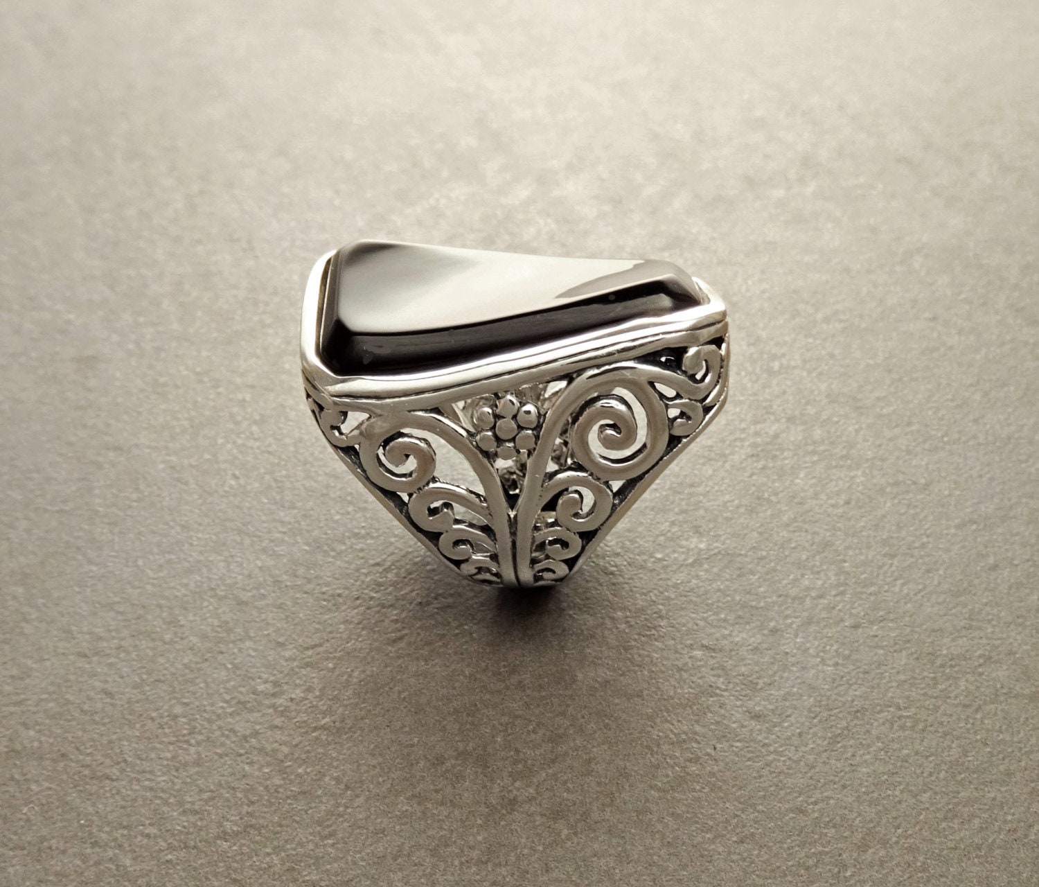 OX JEWELRY Silver Big Onyx Ring 21号購入させて頂きます - リング