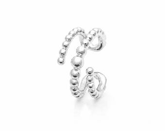 Oormanchet met spiraalkralen • Sterlingzilver • Designsieraden met afgeronde ballen • Piercing kraakbeenhelix