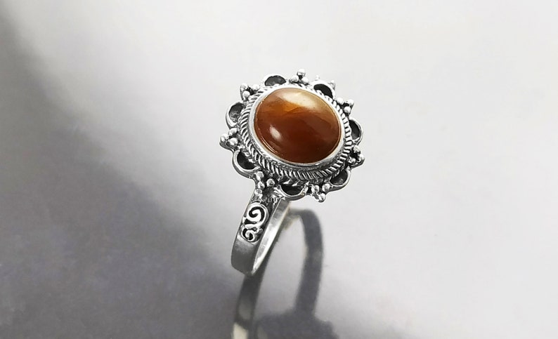 Antique Amber Ring, Sterling Silver, Genuine Amber Ring, Dainty Stone Ring, Midi Oval Ring, Boho Jewelry, Vintage Hipster Ring image 8