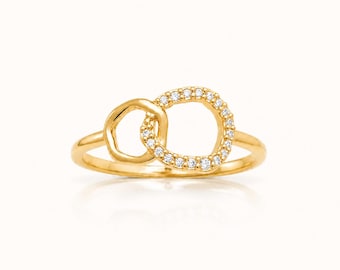 Double Circle Ring • Gold plated 18K • Diamond Cz pave Linked Loop Band • Interlocking Hoop Jewelry