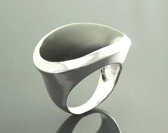 Oval Black Onyx Ring, Sterling Silver, Onyx Gemstone, Horizontal Stone, Wide Low Domed Ring, Unique Statement Ring, Modern Style Jewelry