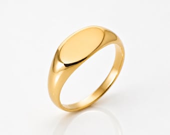 Horizontal Oval Signet Ring • 18K Gold Plated Initials Letters Jewelry • Unisex Pinky Band • Engraving Option