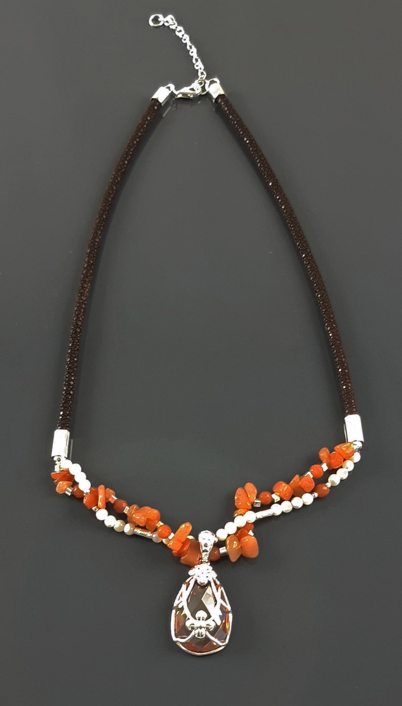 Collier Ras de Cou Agate Véritable, Argent 925, Collier Torque Cuir Galuchat, Perles, Nacre, Dessin Fleur, Zirconia, Pendentif, Agate Orange image 6