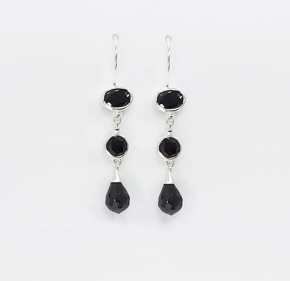 Black stone dangle earrings discount
