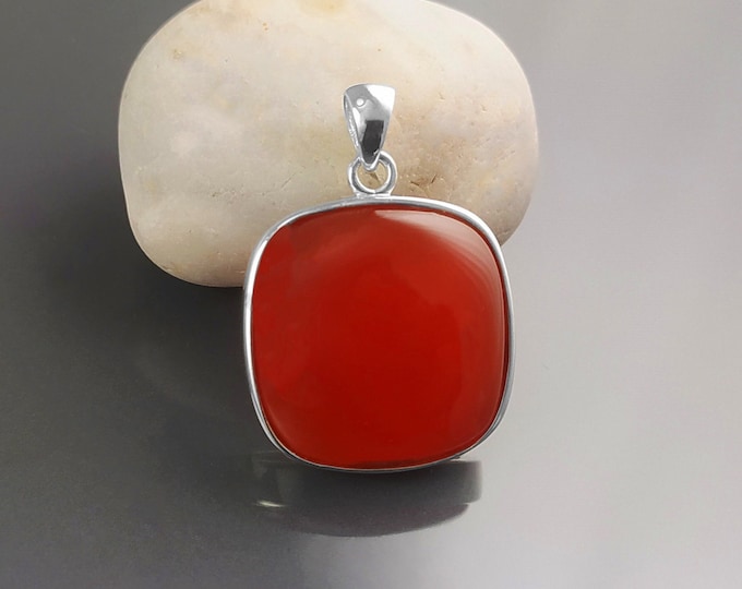 Red Square Pendant, Rounded, Sterling Silver, Ganuine RED Agate Gemstone, big red stone, Geometric Minimalist Jewelry. 925 and Gemstone.