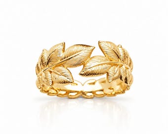 Laurel Wreath Ring • 18K Gold plated • Sculpted Leaf Eternity Band • Nature-Inspired Jewelry