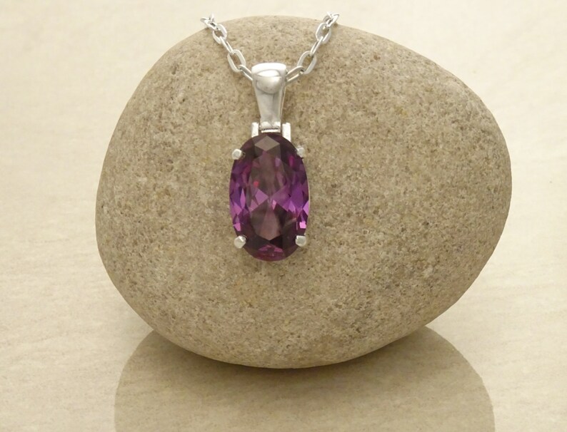 Bague en argent 925 avec une pierre violette | Kaufen auf