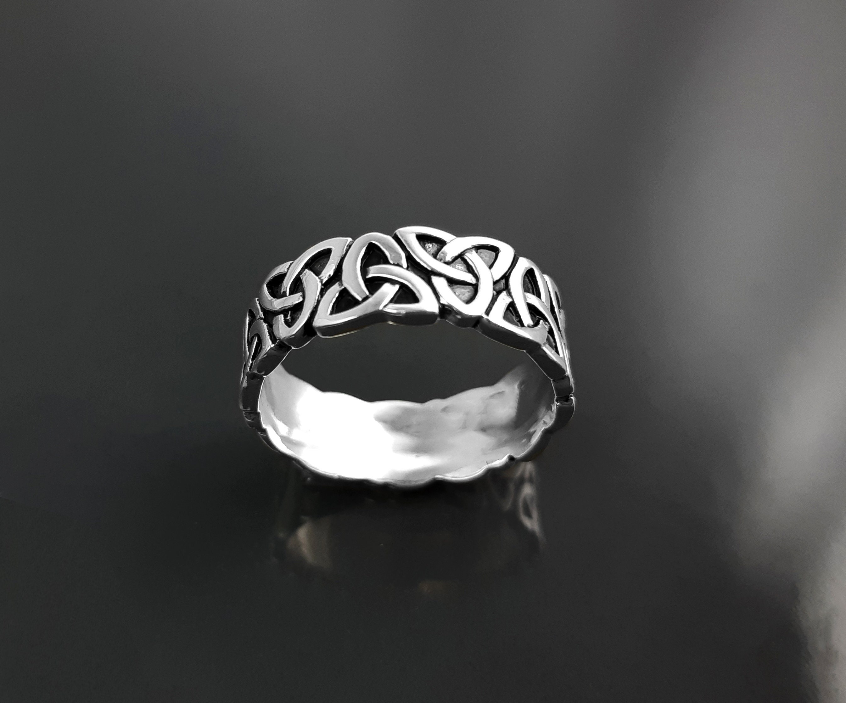 Celtic trinity ring sale