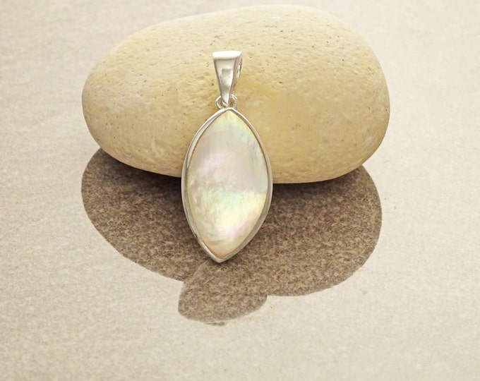 MOP Minimalist Pendant - Sterling Silver Pendant - Almond Shape - Oval Pearl Pendant - Shell Pendant - Mother of Pearl - Modern Pendant