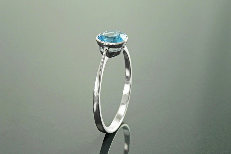 Blue Solitaire Ring, Sterling Silver, Round Stone Closed Bezel Setting Ring, Blue Stone CZ, Easy to Wear Stones Jewelry Solitaire image 3