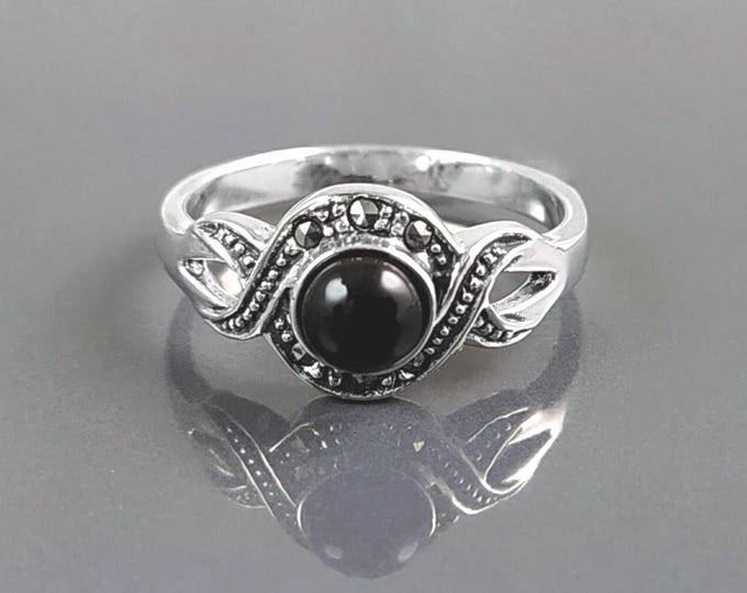 Art Deco Black Onyx Stone Ring, Sterling Silver, Waves Infinity Marcasites Ring, Round Onyx, Antique Retro Inspired Stone Jewelry