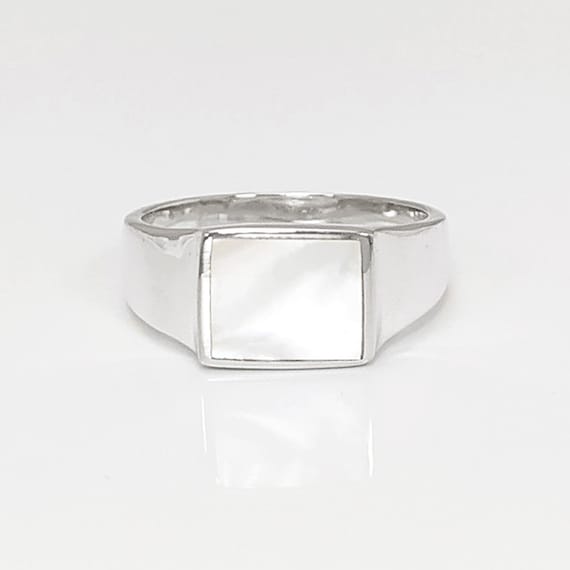 Mother of Pearl Square Undulating Ring Mother of Pearl Square Undulating Ring