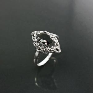 Black Marcasite Ring - Vintage Style Crystal Jewelry For Women (Size 8)