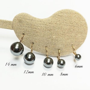 Boucles d'Oreilles Pendantes en Perles Grises • Perle Couleur Gris Disponible 6 à 18mm • Dormeuses Plaqué Or • Idéales Mariages ou Quotidien