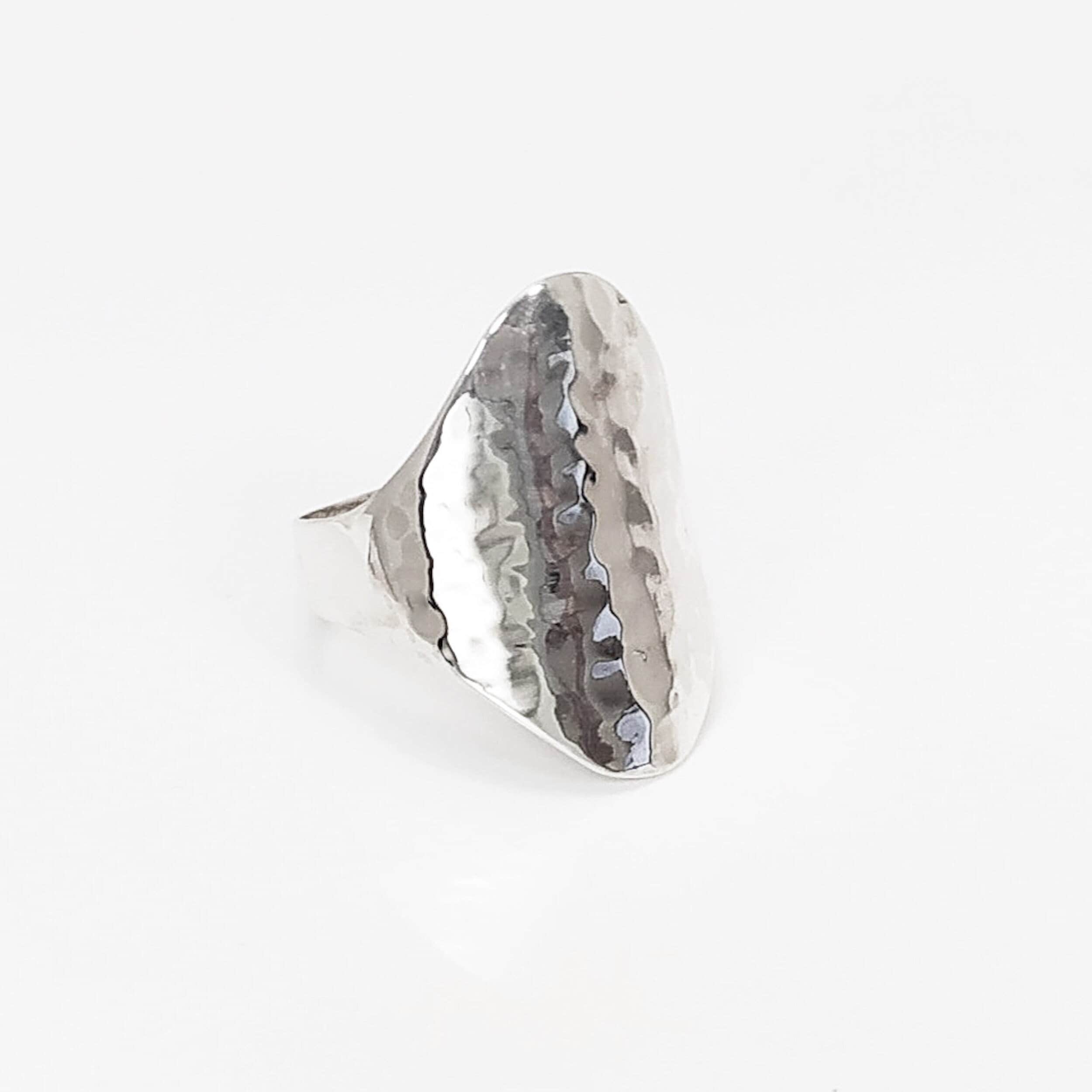 指輪・リング Silver Combination Texture Oval Shape Hammered Surface Ring Silver Combination Texture Oval Shape Hammered Surface Ring