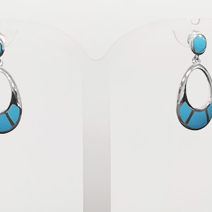 Turkoshängenörhängen, Sterlingsilver, Oval mandelformad blå sten, Geometriska droppstensörhängen, Moderna smycken, Dingla örhängen bild 2