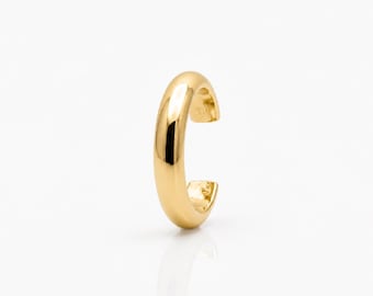 Minimal Ear Cuff • 18K Gold plated • Minimalist Edge Design Jewelry • Piercing Cartilage Helix