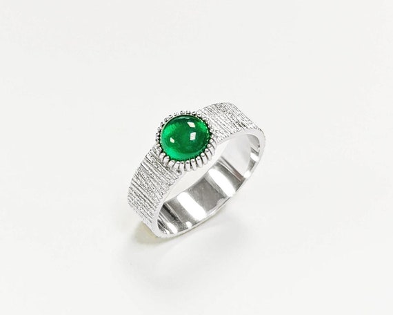 Bague agate verte, argent 925, pierre verte ronde, anneau texturé, bague design moderne, bijou minimaliste, idée cadeau pour elle