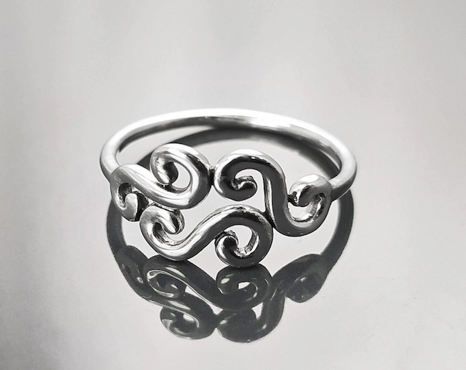 Antique Scrolls Ring, Sterling Silver, Scrolling Design Ring, Elegant Spiral Scroll Pattern Ring, Xmas Gift